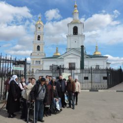 Поездка с бездомными в Дивеево