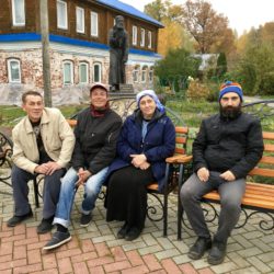 Под покровом преподобного Серафима