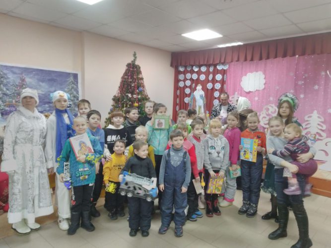 Всему миру радость ныне