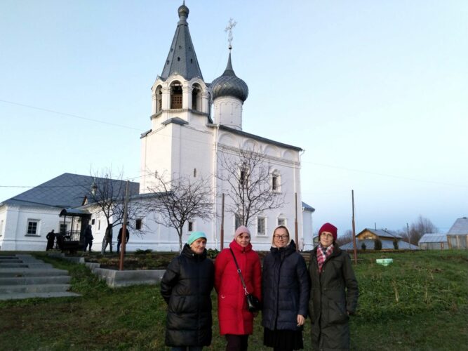 Помощь сестрам монастыря в Гороховце