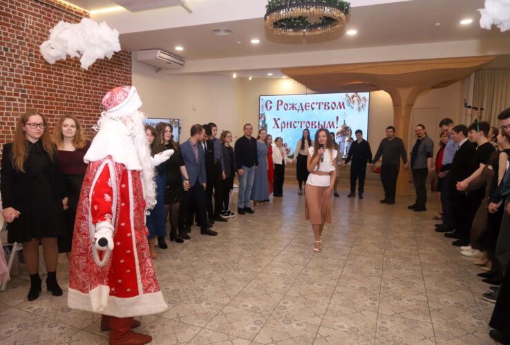 Рождественский епархиальный молодежный вечер