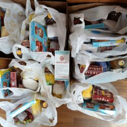 Продуктовая помощь к Пасхе