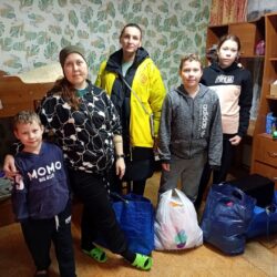 Помощь сельским семьям