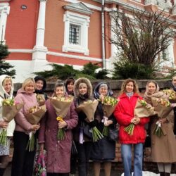 Ко дню памяти святых жен-мироносиц